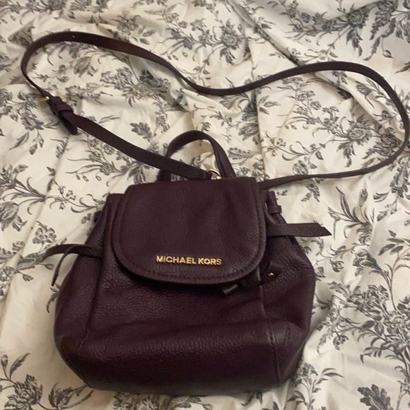 Mickeal Kors mini backpack purse, mauve colour size small - Picture 1 of 4